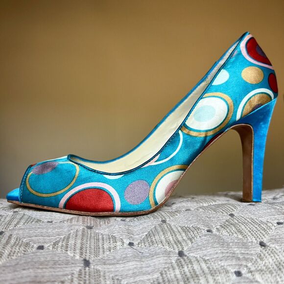 Martinez Valero Turquoise Teal Fabric Peep Toe Pump Multi-Color Dots Women’s 8.5 - Picture 2 of 16